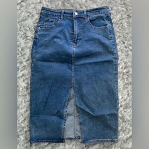 Classic High-Waist Denim Midi Skirt - Blue